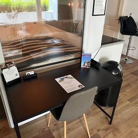 Apartamento Jobostays - Urban Loft Innenstadt - Designerbad Und Balkon - 5 Min Zu Fuss Innenstadt Und Bahnhof - Aufzug - Highspeed Wlan - Vollkueche Mit Kaffeemaschine Und Spuelmaschine - Kontaktfreier Check-in *