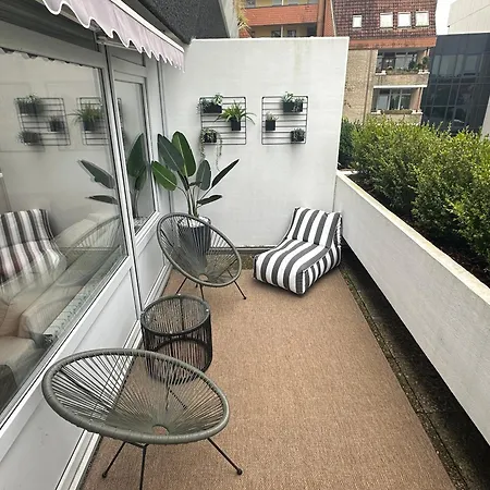 Apartamento Jobostays - Urban Loft Innenstadt - Designerbad Und Balkon - 5 Min Zu Fuss Innenstadt Und Bahnhof - Aufzug - Highspeed Wlan - Vollkueche Mit Kaffeemaschine Und Spuelmaschine - Kontaktfreier Check-in *